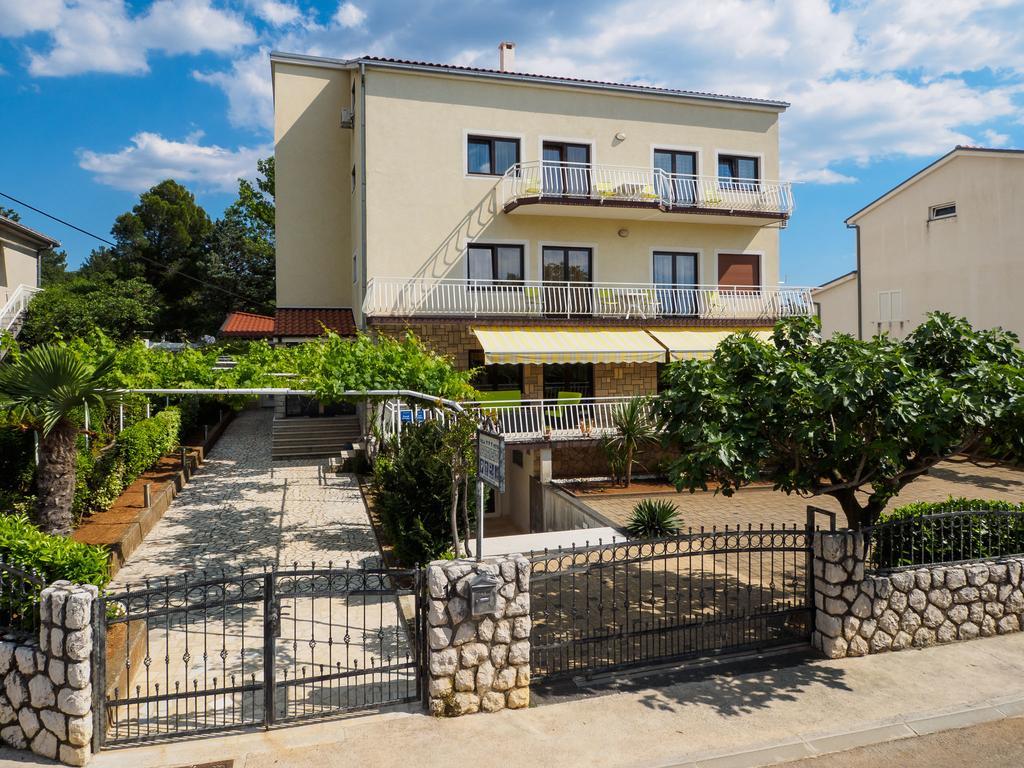 Villa Petra Selce Bagian luar foto